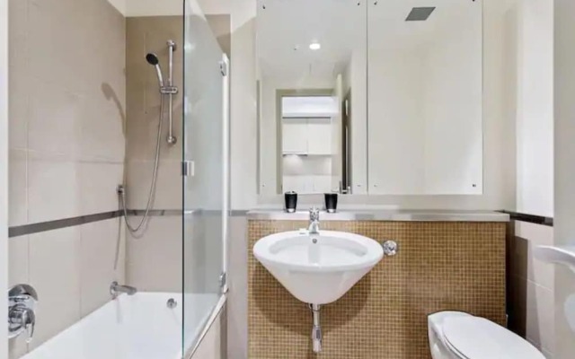 Beautiful Studio In The Viaduct With Free Carpark!