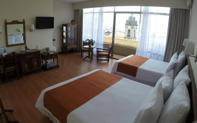 Hotel Plaza Uruapan