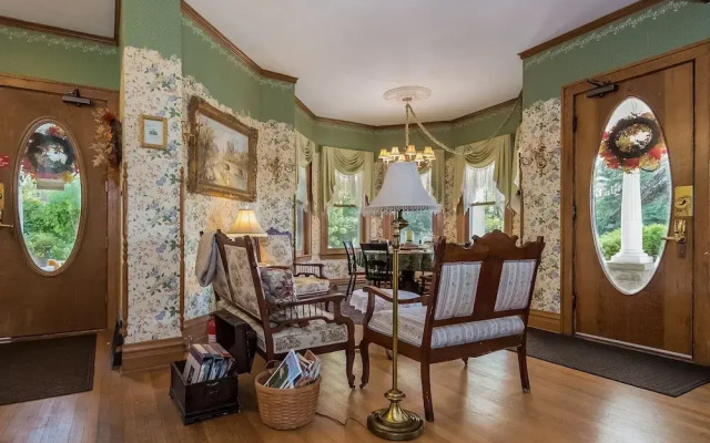 Kingsley House Bed & Breakfast
