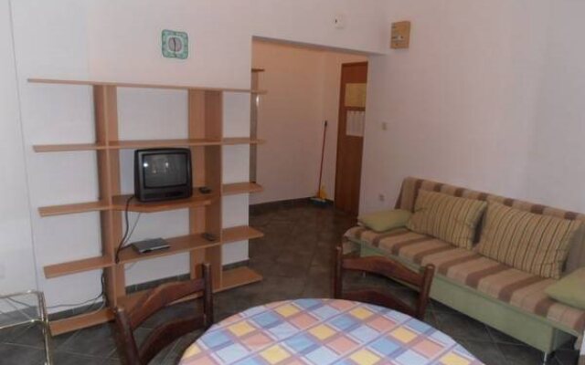 Apartments Sersic Baska