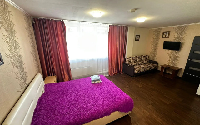 Апартаменты на улице Авиаторов 38