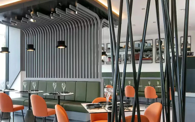 Spark by Hilton Luton