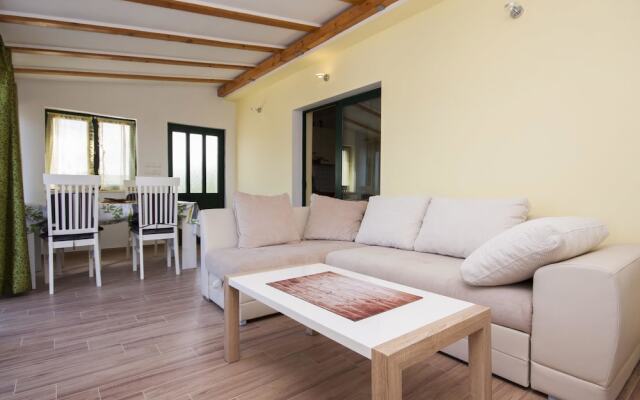 Holiday House Marko