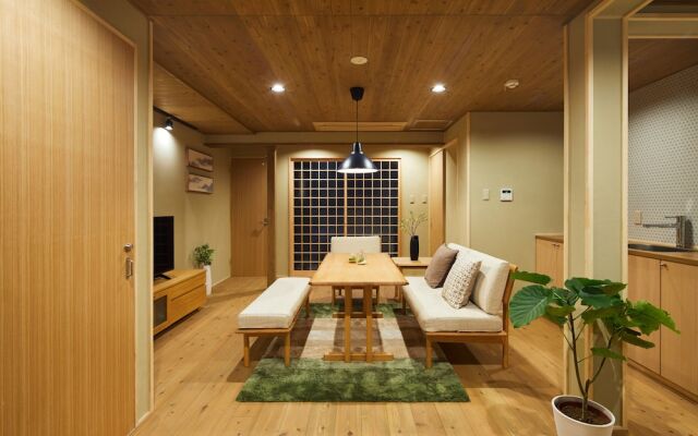 HANARE KYOTO In