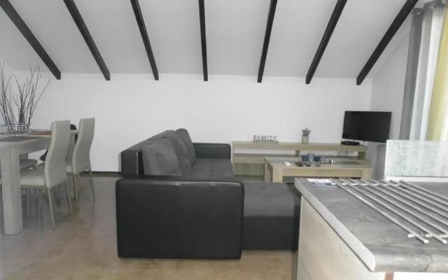 Armonia Apartment