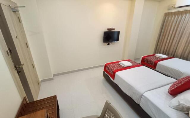 Sri Aswin Grand