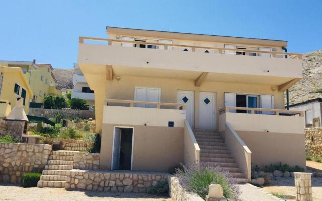 Apartments Gubo