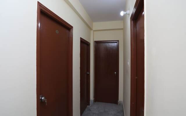 OYO 14633 Lakeview Guest House