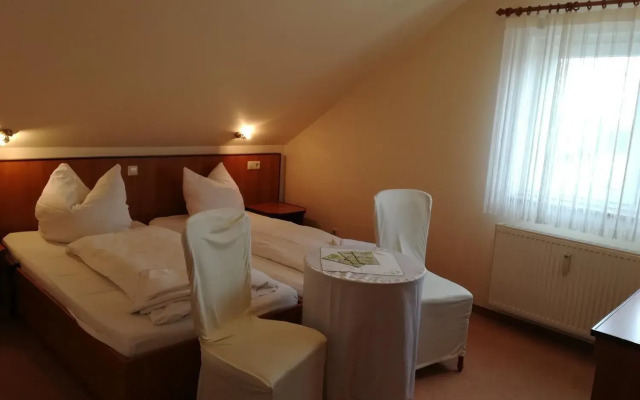 Weinbau & Pension "8Zeilen"