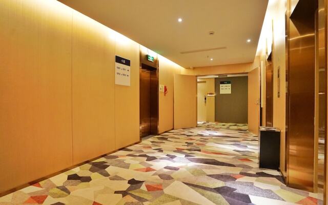 ibis Styles HZ Chaowang Rd