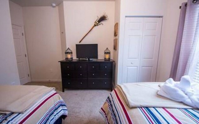 Lucaya Village 3 Bedroom