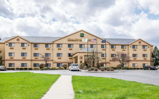 Quality Inn & Suites South Bend Airport