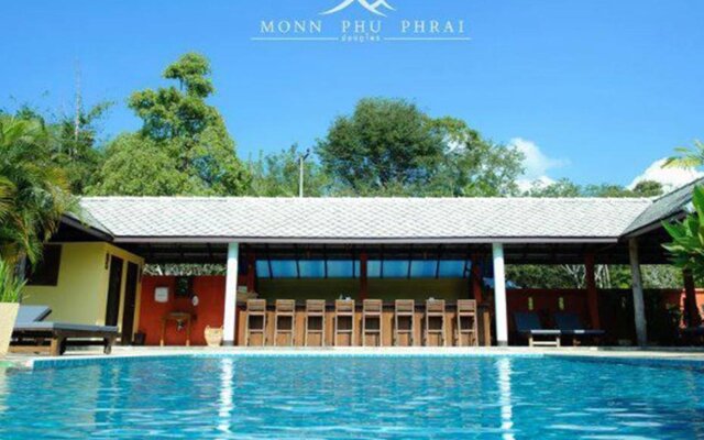Monn Phu Phrai