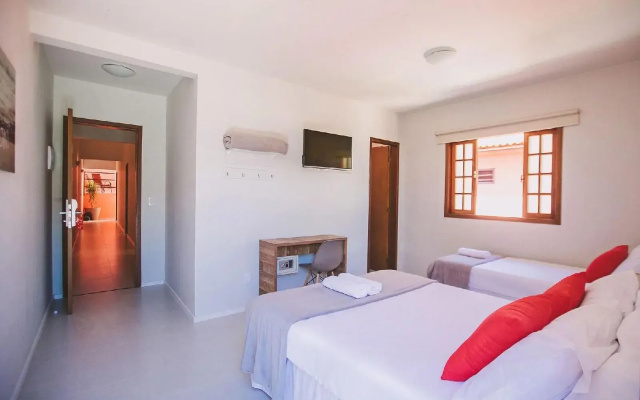 CLH Suítes Ilha Grande - Hostel