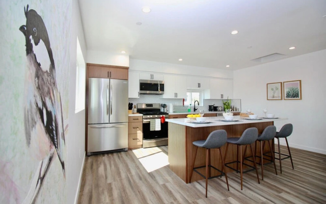 Los Angeles Villas 3BR 3BT Parking