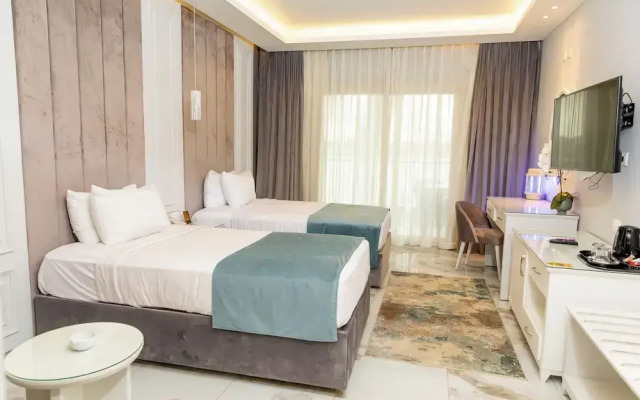 Nile Club Maadi Hotel