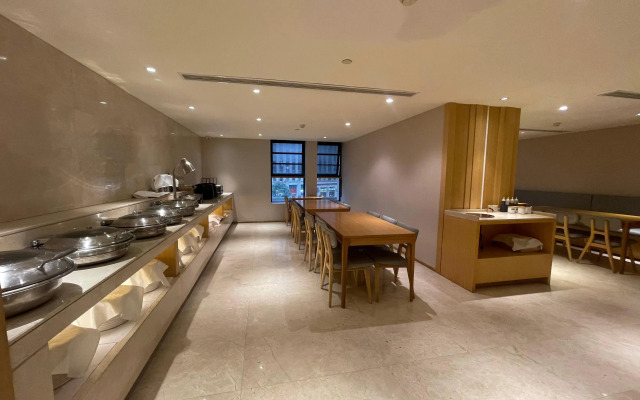 Ji Hotel ( UESTC, Chengdu Hi-tech Zone)