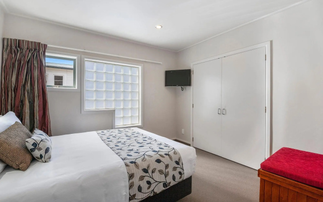 The Village Resort – Guest Rooms – Taupo