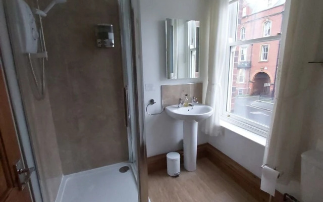 Ellie's Guest House