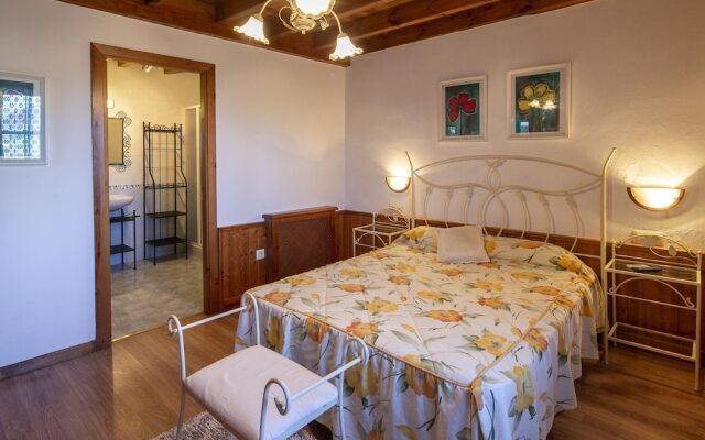 Lovely Apartment in Colunga near Sea Beach