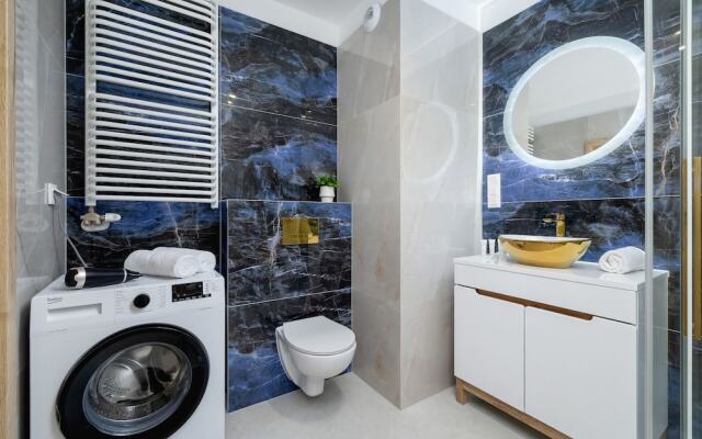 Lokum Salsa Apartment Cracow by Renters