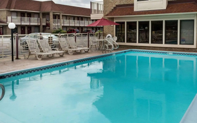 Quality Inn Little Creek