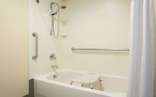Days Inn by Wyndham Yakima