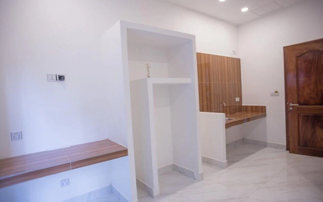 Pengthol Residence