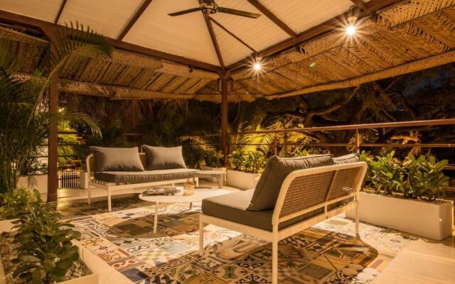 The Cantamar Beach Hostel