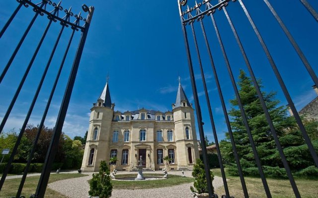 Chateau Pontet d'Eyrans & Spa