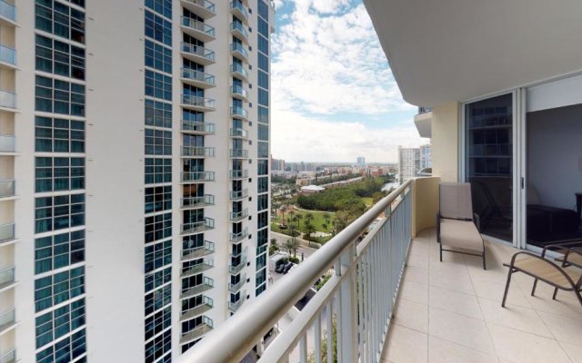 Oceanview Apartments in Sunny Isles