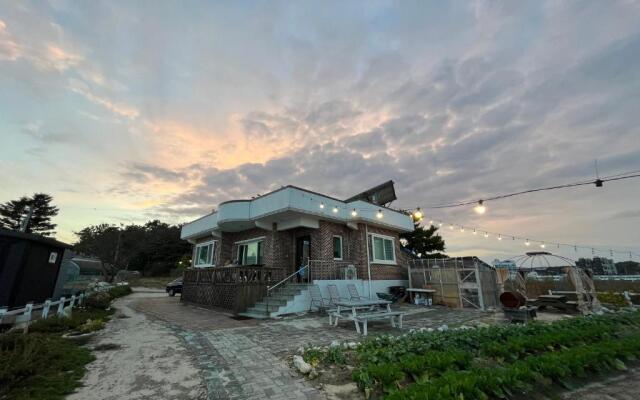 Gangneung Mediterranean Pension