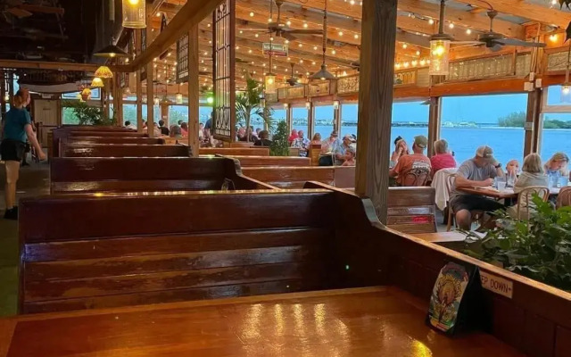 Capt Hiram's Resort