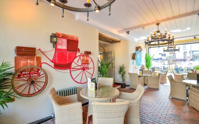 The George Hotel