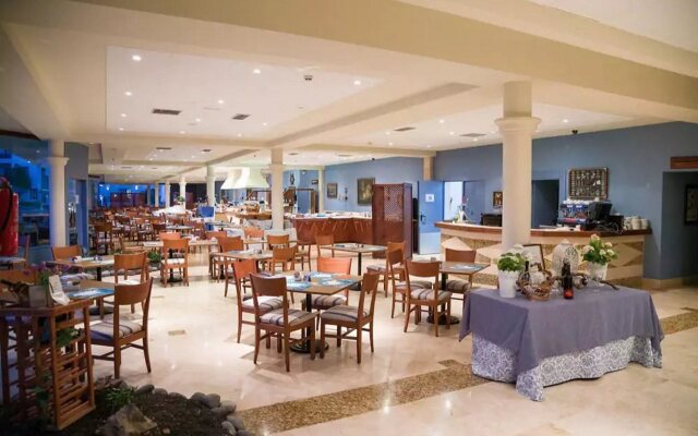 Vitalclass Lanzarote Resort