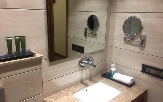Midtown Grand