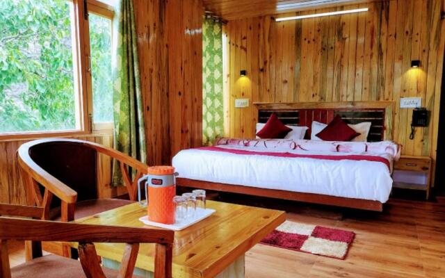 Green Plaza by StayApart