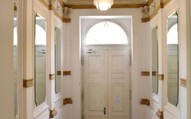 Luxury holiday homes IP Pavlova