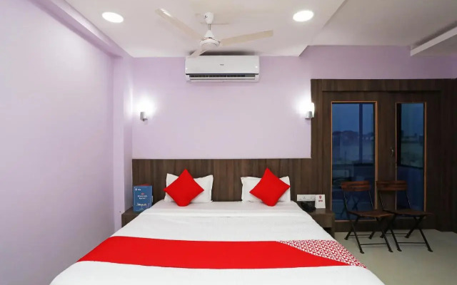 OYO Flagship 80498 Govindam