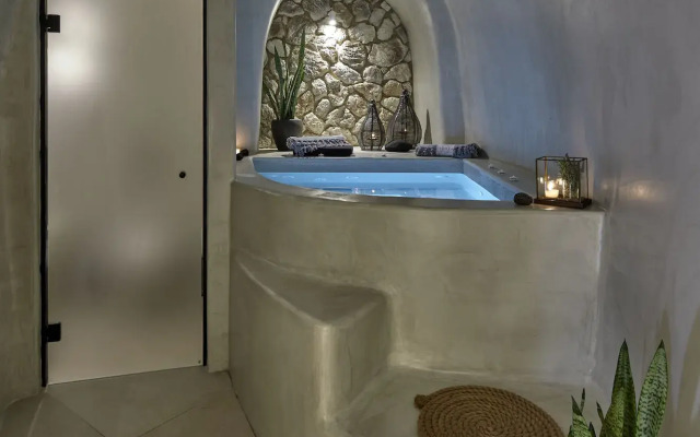 Floria Suites