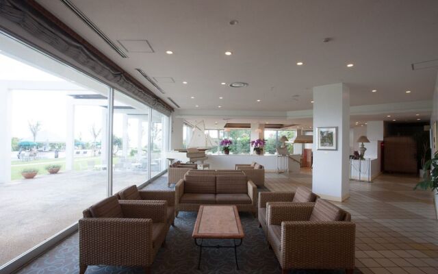 YYY CLUB iE RESORT