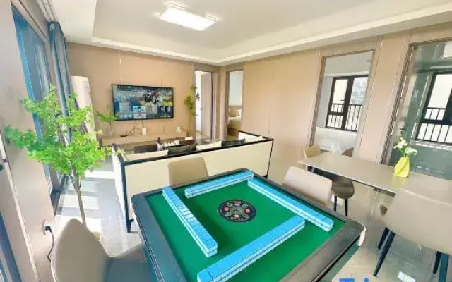 Jihe Executive Apartment (Zhuhai North Railway Station)