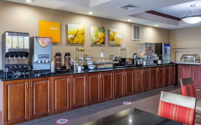 Comfort Inn Smithfield near I-95