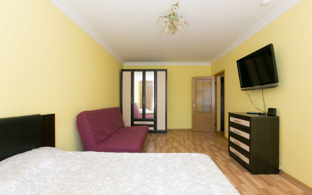 Apartments Dear Home on highway Entuziastov, bld. 5B, 4