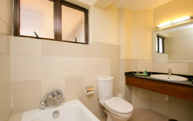 Waridi Paradise Hotel & Suites