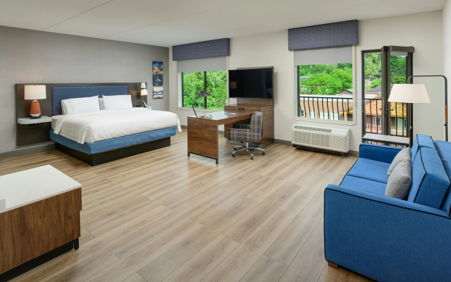 Hampton Inn Blue Ridge