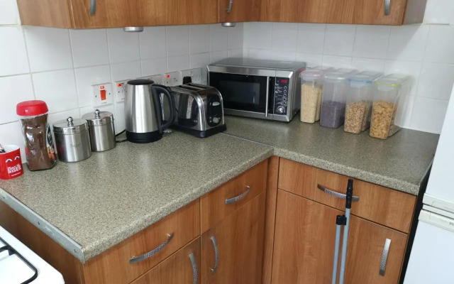 London budget Maisonette