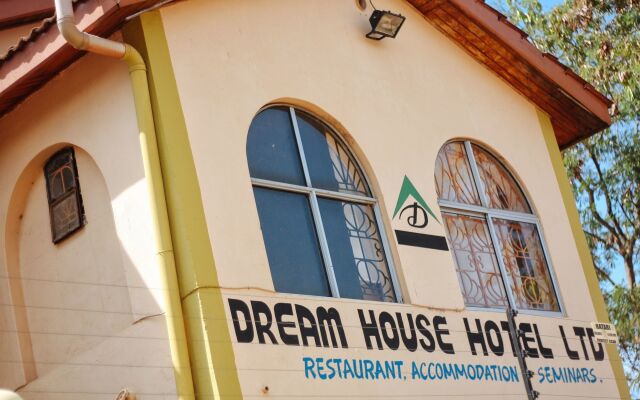 Dream House Hotel Ltd