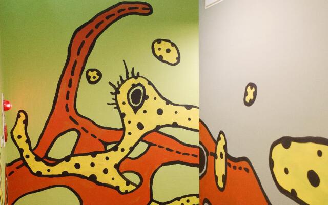 Flip Flop Hostel - Main Station