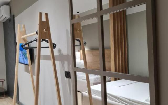 TAM Myslym Shyri Lux Studio Apartment No.1
